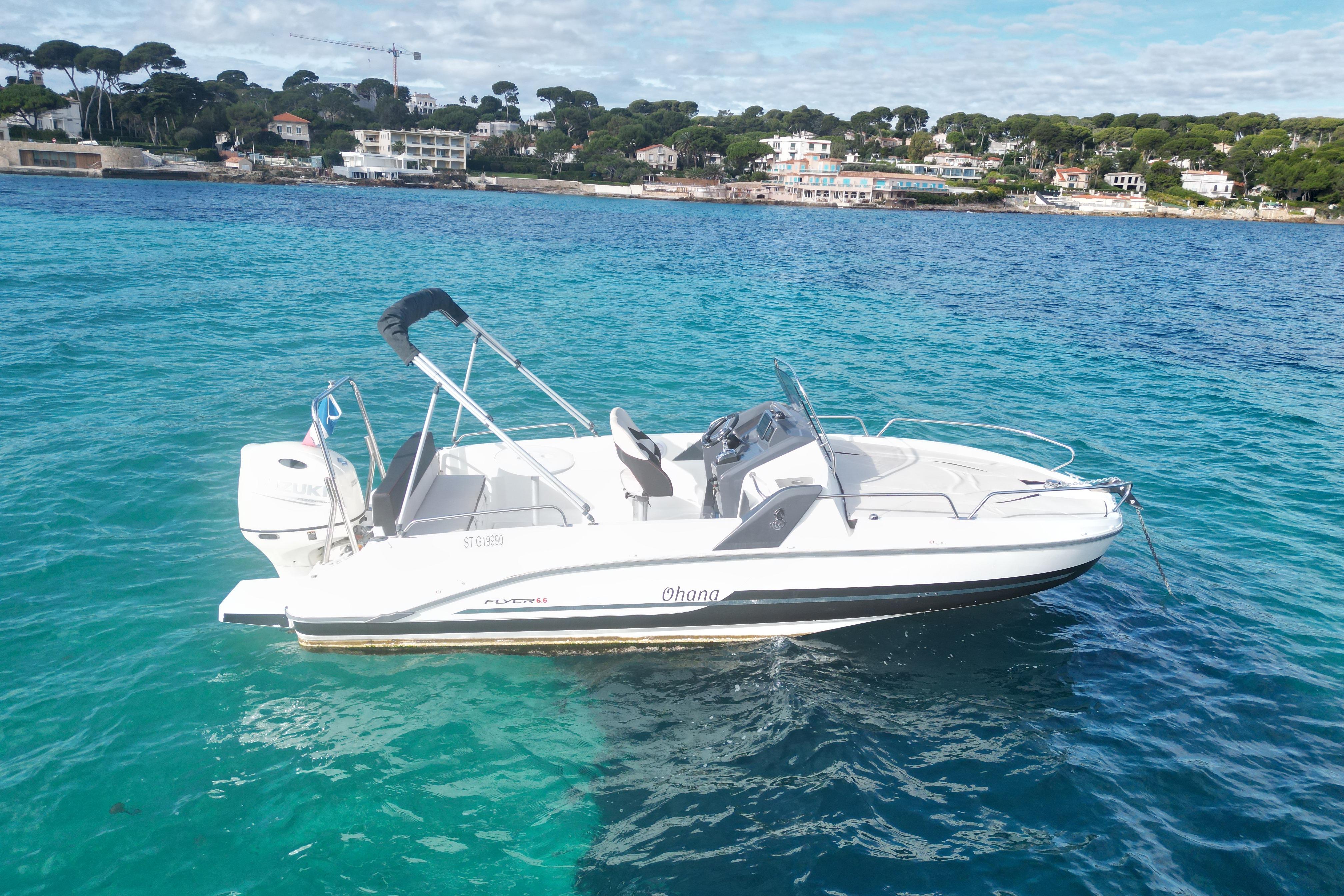 2019 Beneteau Flyer 6.6 Sundeck