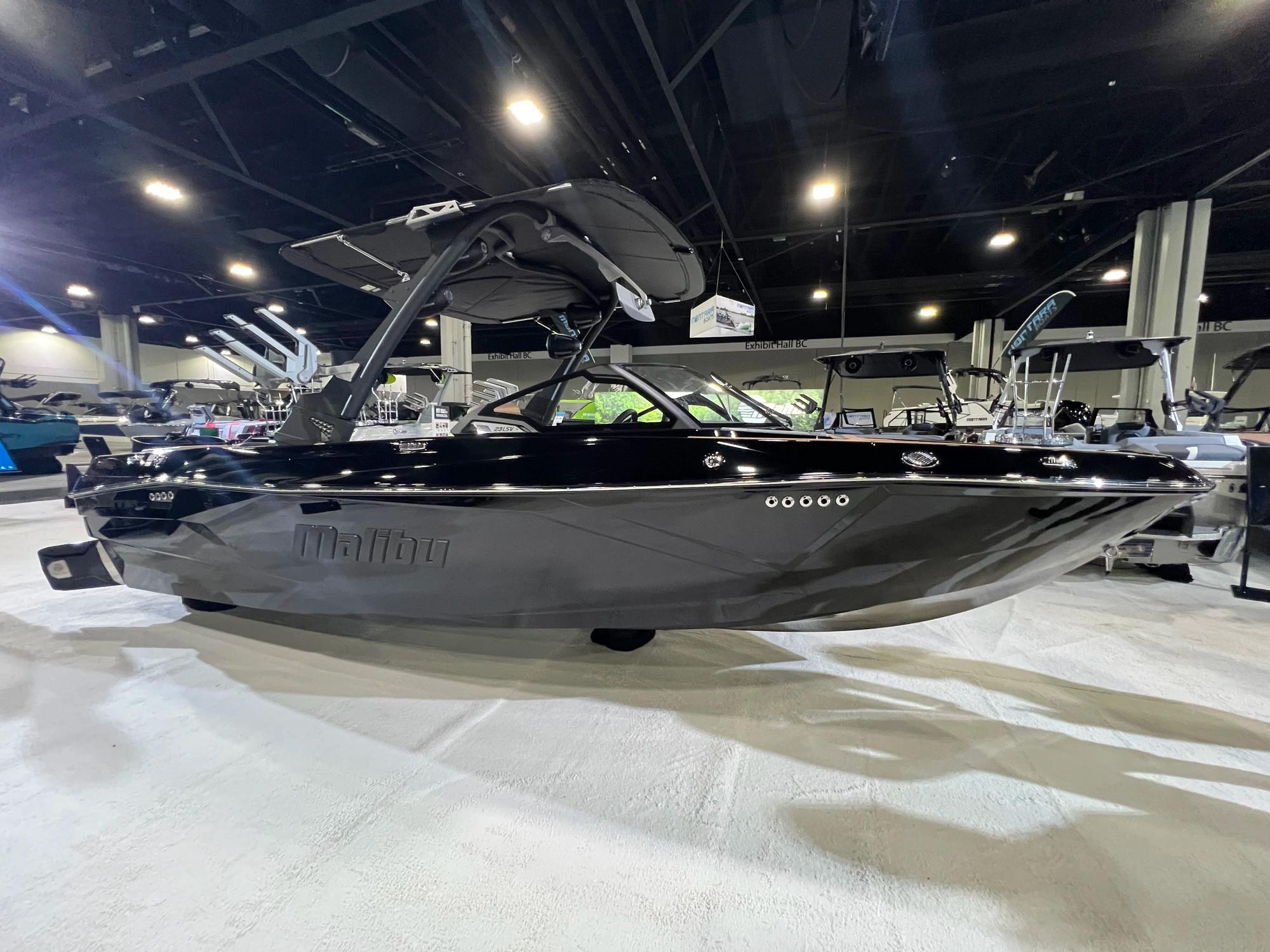 2024 Malibu Wakesetter 23 MXZ Ski and Wakeboard for sale YachtWorld