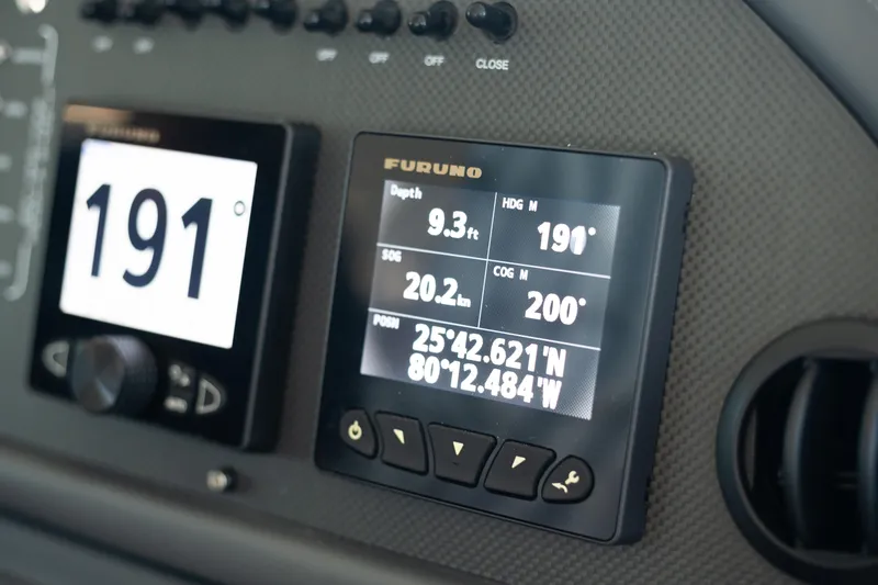 Vidi Yacht Photos Pics 