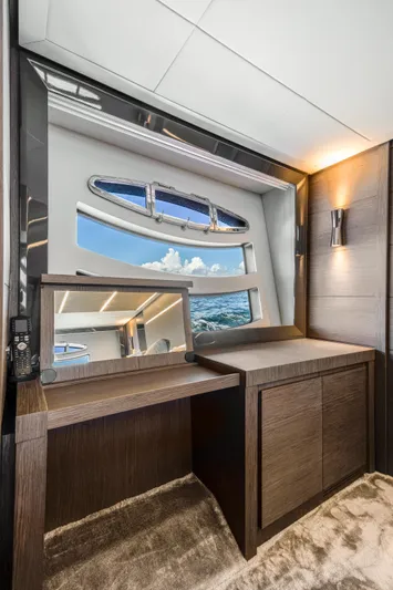 Vidi Yacht Photos Pics 