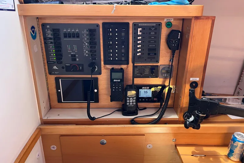 Valanta Yacht Photos Pics Control panel of a 2007 Hanse 400 yacht with navigation and communication equipment.