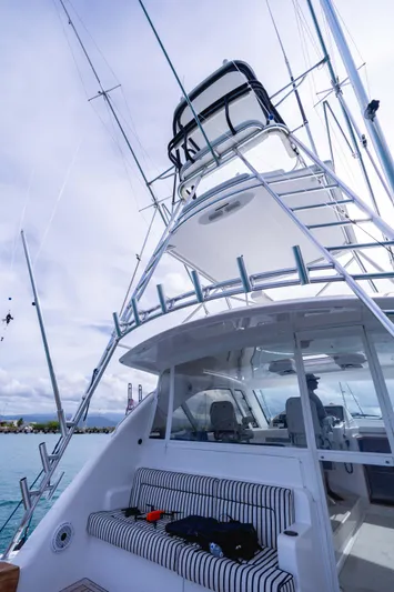 Bite Me Yacht Photos Pics 