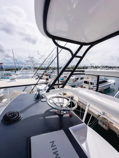 Bite Me Yacht Photos Pics 