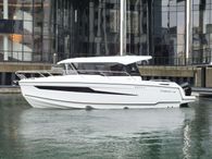 2023 Parker 790 Explorer