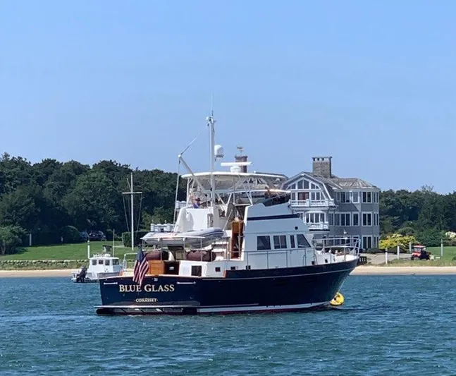 Blue Glass Yacht Photos Pics 