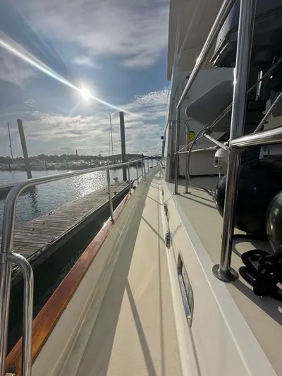 Blue Glass Yacht Photos Pics 