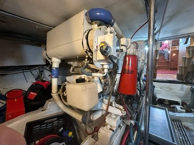 Blue Glass Yacht Photos Pics 