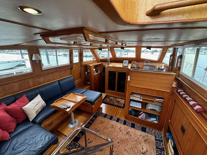 Blue Glass Yacht Photos Pics 