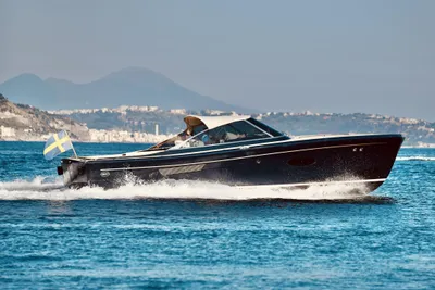 Camper & Nicholsons Endeavour 42