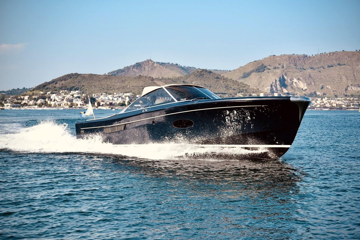 2013 Camper & Nicholsons 45 