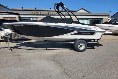 Glastron GT 205