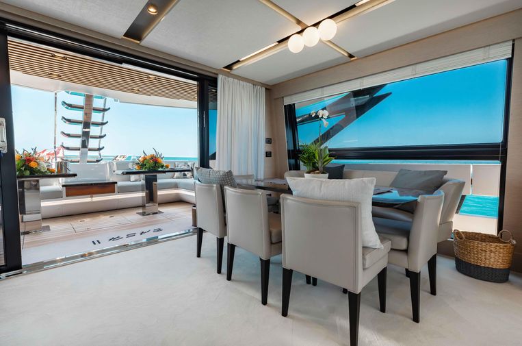 2020-94-3-azimut-s10