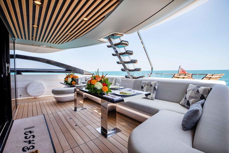 2020-94-3-azimut-s10