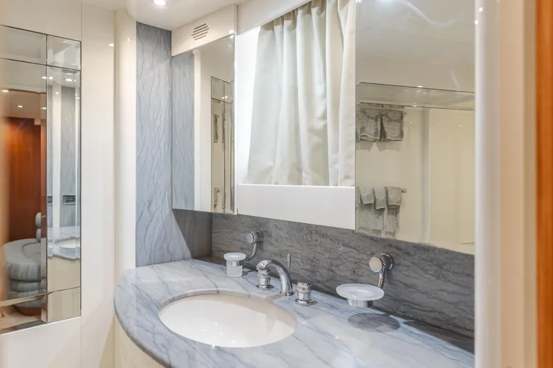 Anejo Yacht Photos Pics 