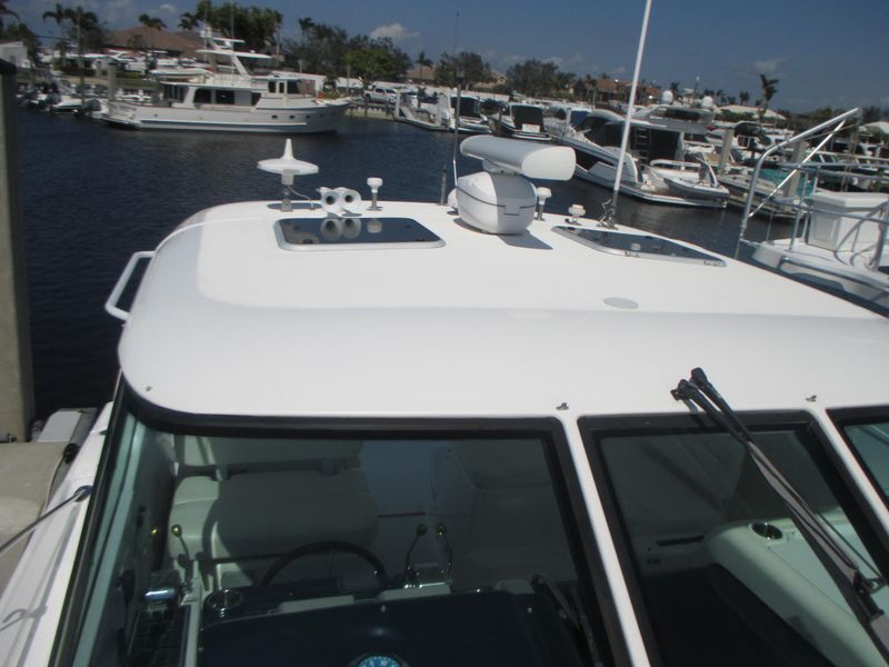 2006 Tiara Yachts 3600 Sovran