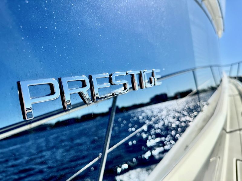 2016 Prestige 550 Flybridge Hardtop