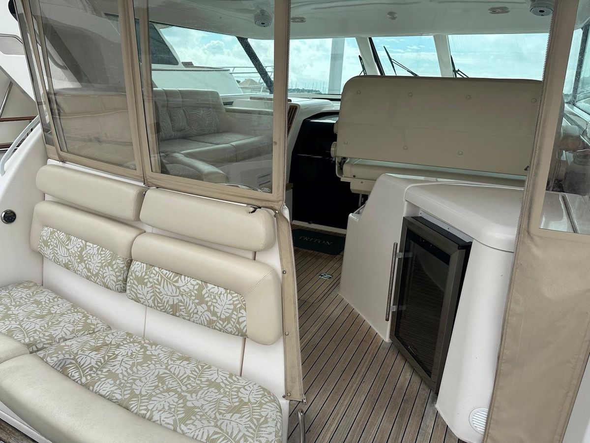 2006 Tiara Yachts 44 