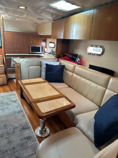 " Sarah Jane " Yacht Photos Pics Main Cabin