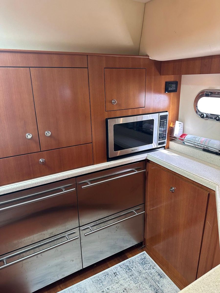 2006 Tiara Yachts 44 