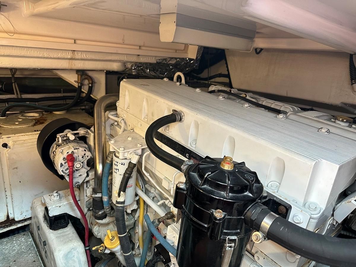 2006 Tiara Yachts 44 