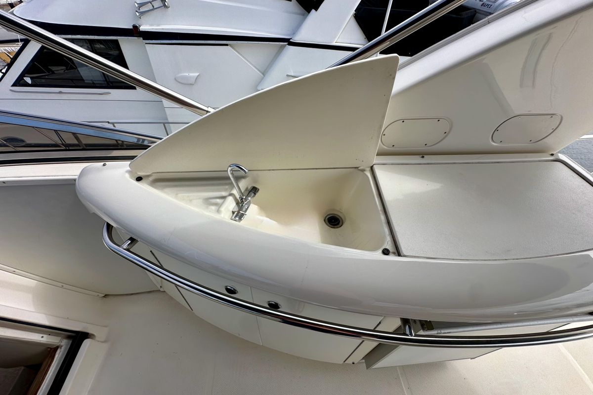 2004 Meridian 59 