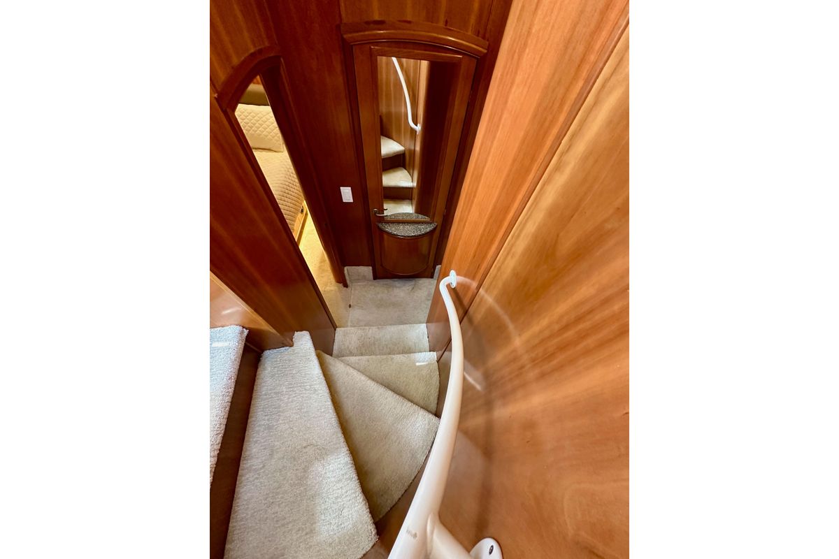 2004 Meridian 59 