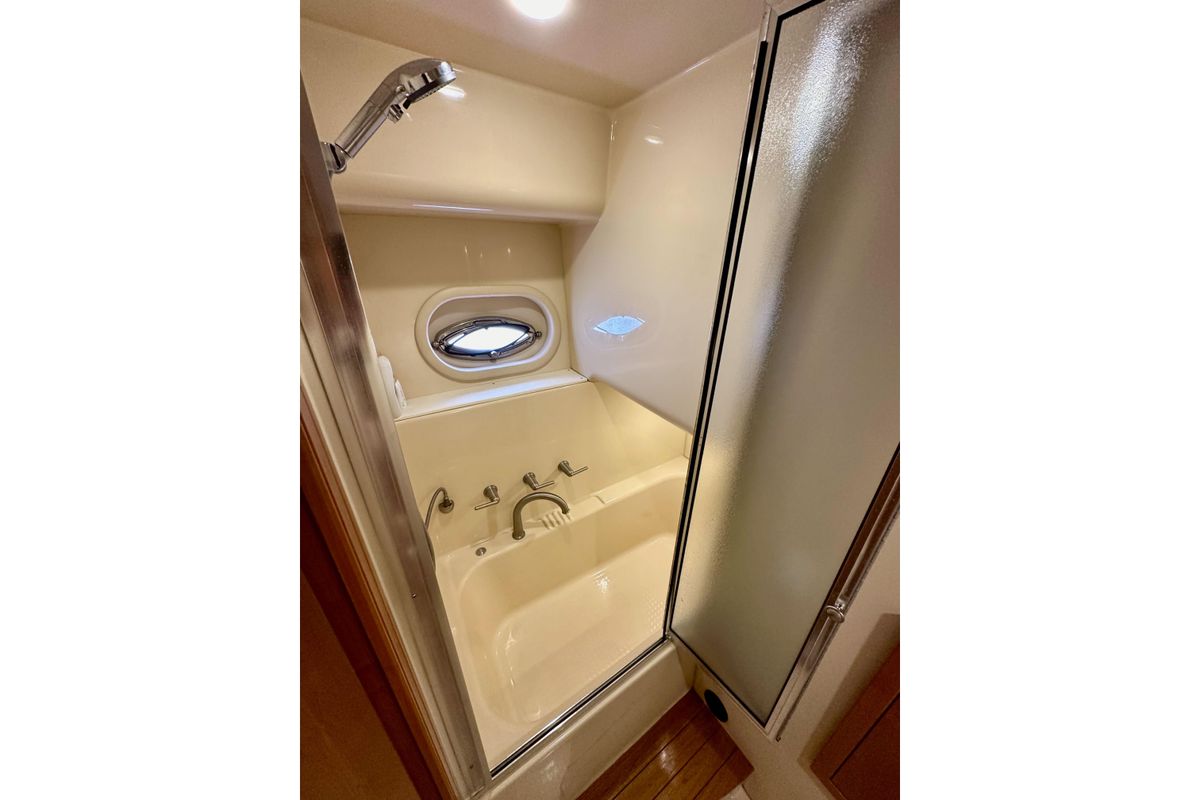 2004 Meridian 59 