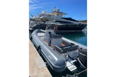 2021 Phantom Seawater 260