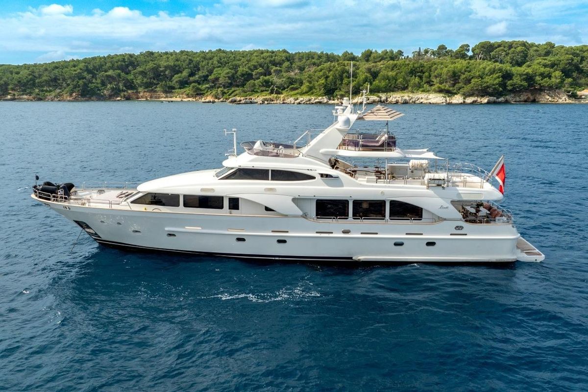 2003 Benetti 99 
