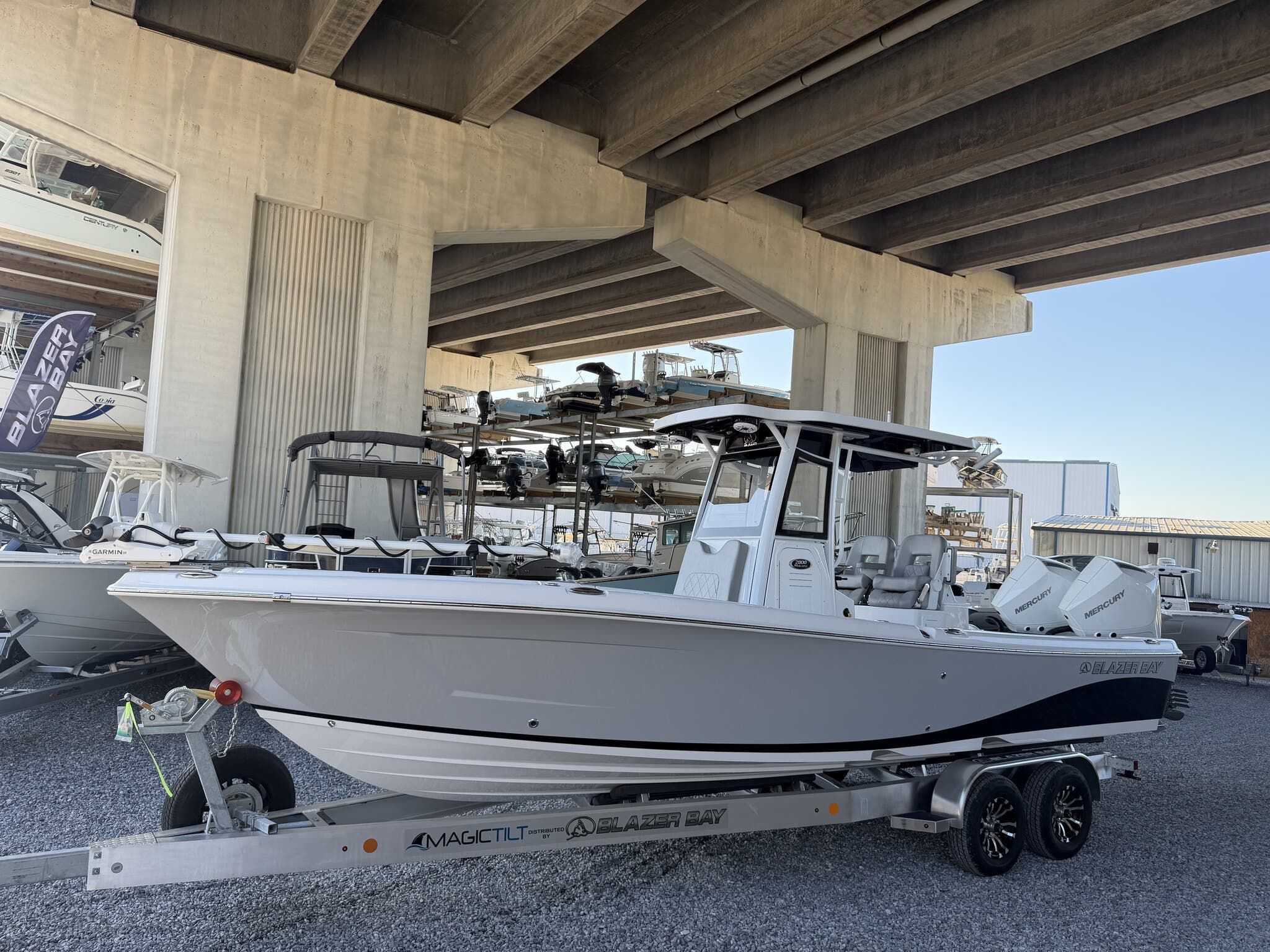 Blazer Bay Makaira 2800