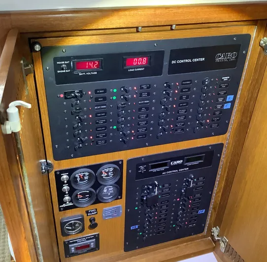 Lauralea Yacht Photos Pics Electrical control panel of a 2006 Cabo 35 Flybridge Sportfisher boat.