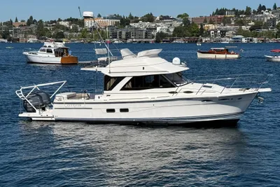 Cutwater C 32 CB