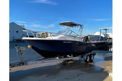 Mako 215 Walk Around