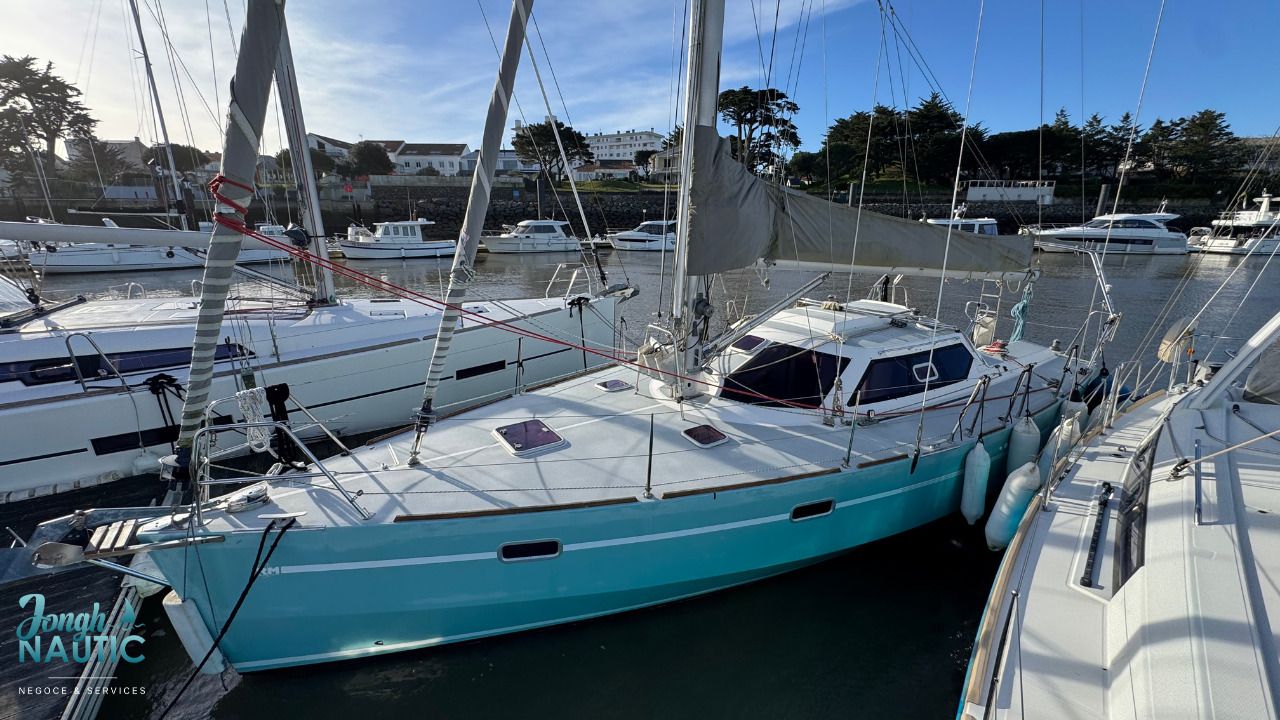 2010 RM Yachts 10.50