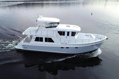 Helmsman Trawlers 46 Pilothouse