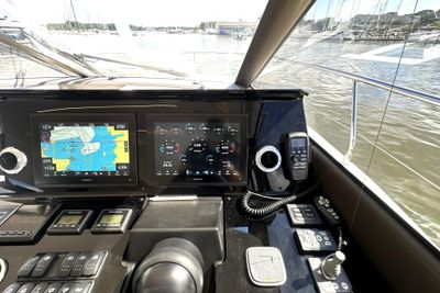 Yacht