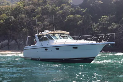 Tiara Yachts Express