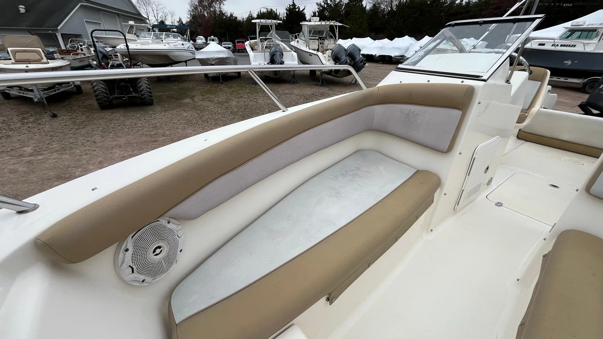 2015 Scout 210 Dorado Photo