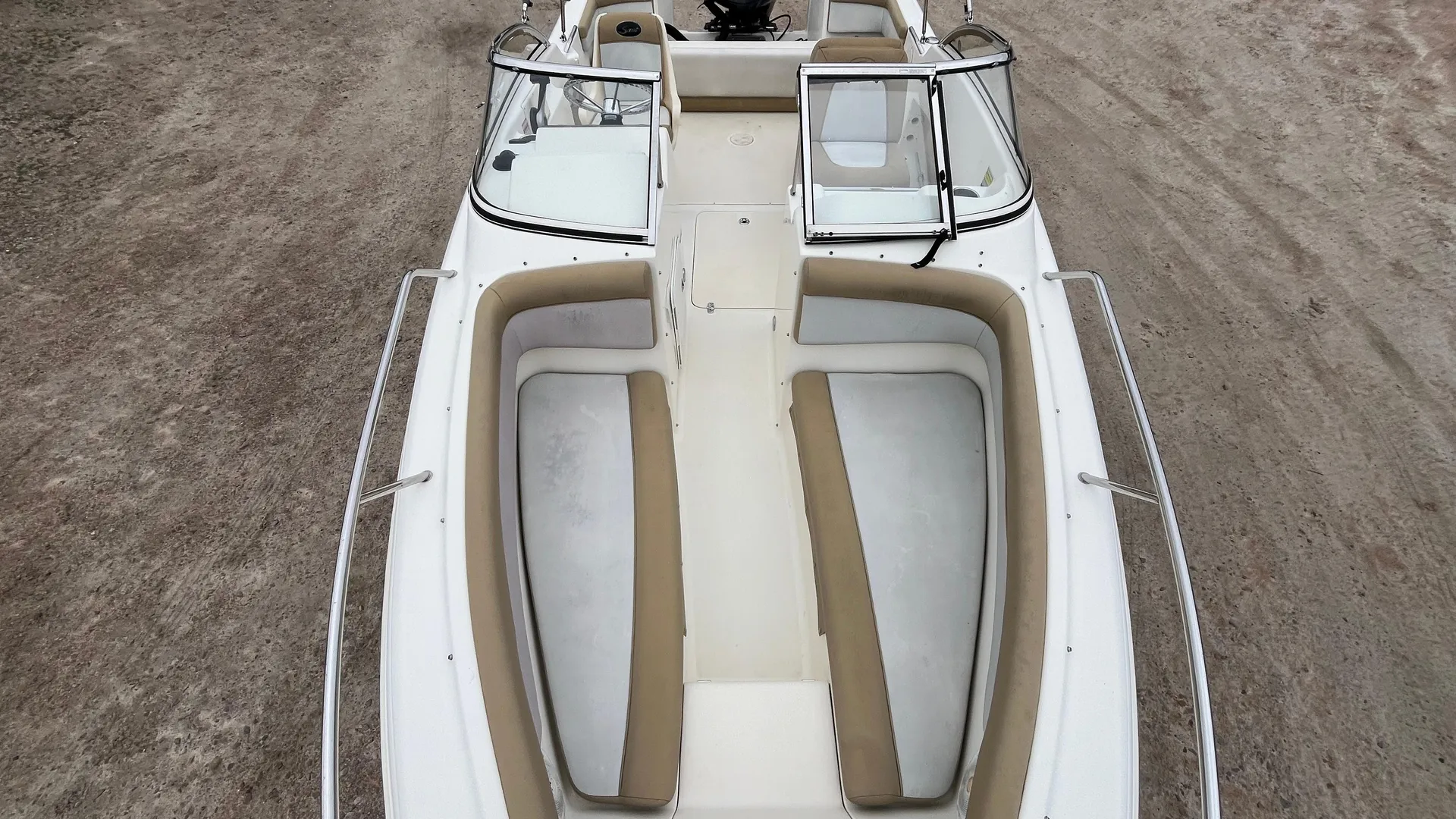 2015 Scout 210 Dorado Photo