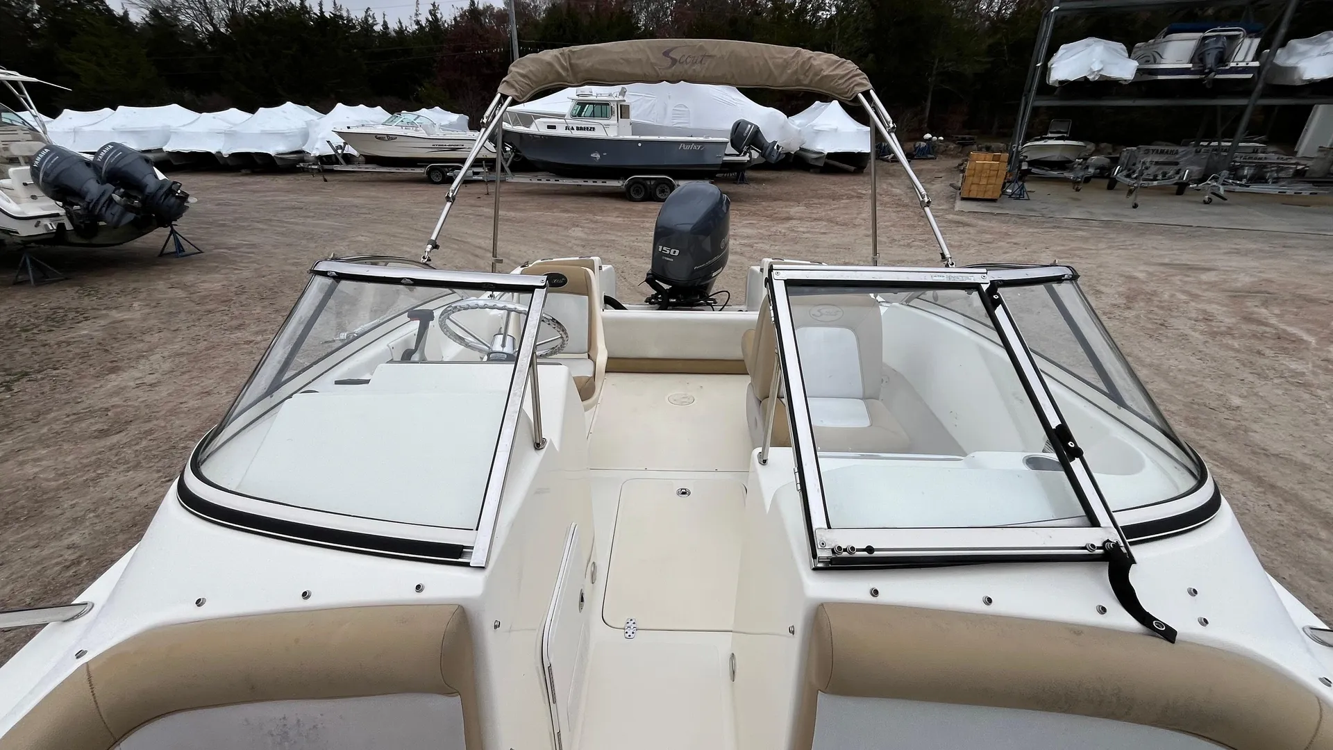 2015 Scout 210 Dorado Photo