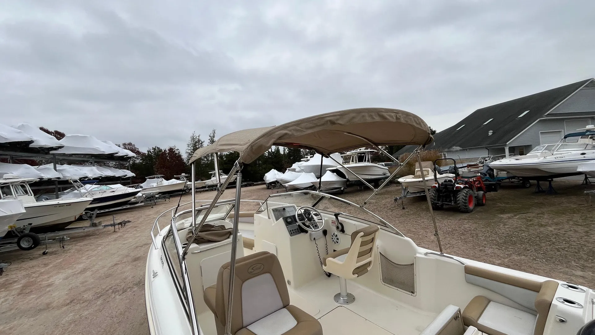 2015 Scout 210 Dorado Photo