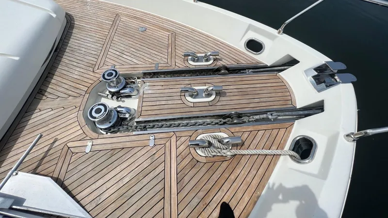 Etan Yacht Photos Pics 