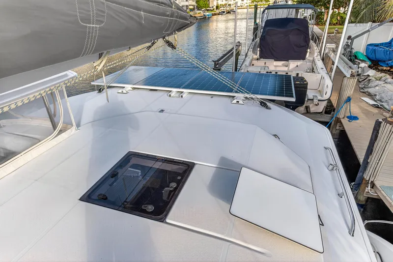 Changing Keys Yacht Photos Pics 2020 Leopard 40 catamaran with solar panels docked at a marina.