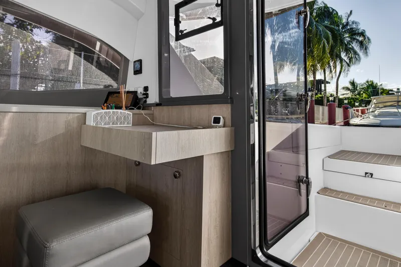Changing Keys Yacht Photos Pics Interior of 2020 Leopard 40 catamaran with modern design and outdoor view.