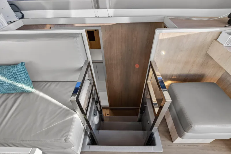 Changing Keys Yacht Photos Pics Interior of 2020 Leopard 40 yacht with modern seating and staircase.