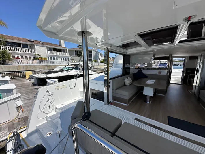 Relentless Yacht Photos Pics 