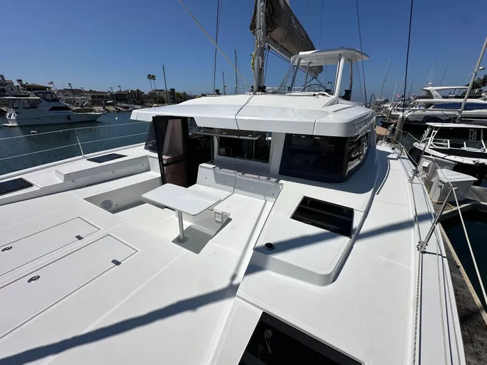 Relentless Yacht Photos Pics 