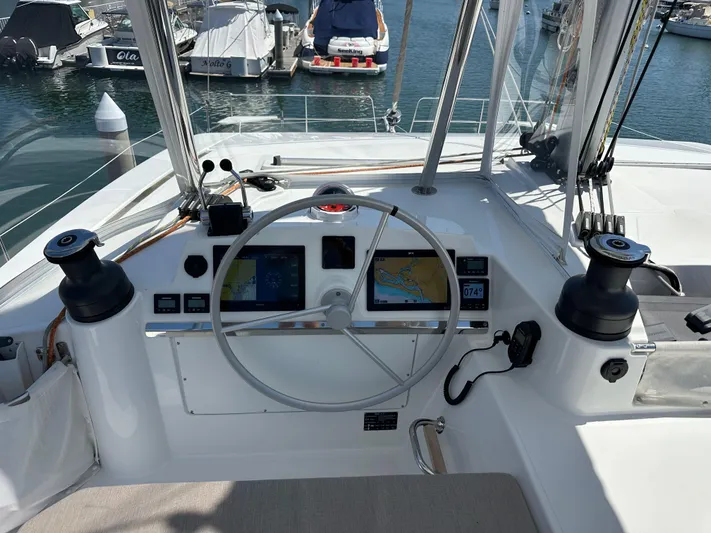 Relentless Yacht Photos Pics 