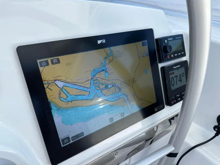 Relentless Yacht Photos Pics 