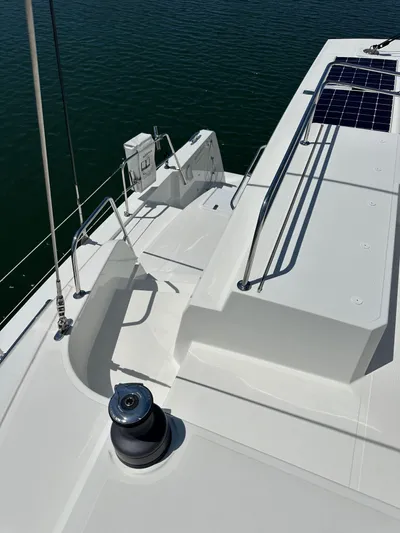 Relentless Yacht Photos Pics 